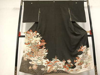 平和屋着物●セミアンティーク　黒留袖　駒刺繍　御所車花文　金彩　正絹　逸品　AABL8186fy
