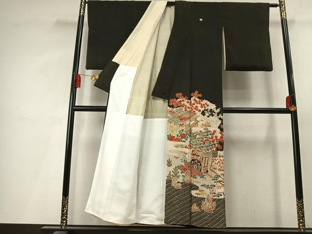平和屋着物●セミアンティーク　黒留袖　駒刺繍　御所車花文　金彩　正絹　逸品　AABL8186fy