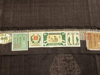 平和屋着物●本場結城紬　重要無形文化財　100亀甲　飛び亀甲柄　色紙花文　奥順謹製　証紙付き　正絹　逸品　AABL8206fy