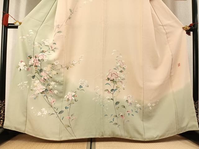 平和屋着物●訪問着　友禅　作家物　枝花文　暈し染め　正絹　逸品　AABL8211fy