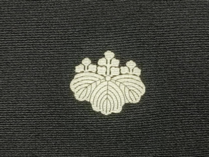 平和屋着物●豪華黒留袖　作家物　地紙花文　金彩　正絹　逸品　AABL8416fy