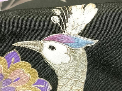 平和屋着物●豪華黒留袖　刺繍　孔雀花蝶文　銀糸　金銀彩　正絹　逸品　AABL8443fy