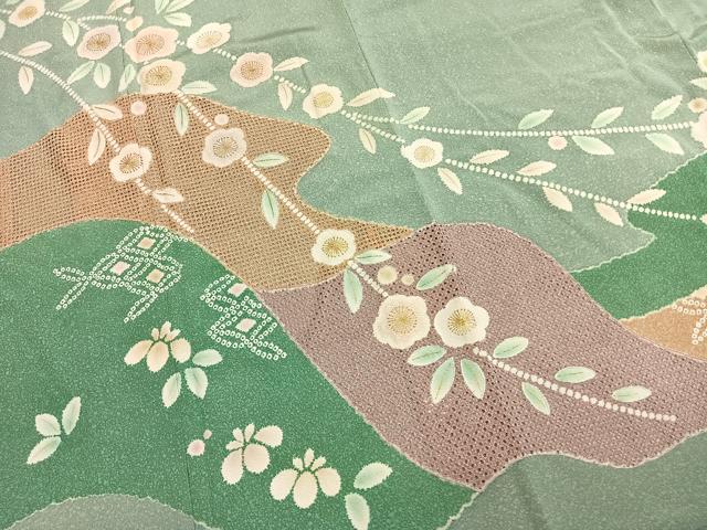 平和屋着物●中国三大刺繍　スワトウ刺繍　汕頭刺繍　相良刺繍　訪問着　草花文　金糸　正絹　逸品　未使用　AABL8478fy