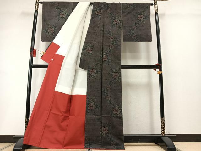 平和屋着物●本場大島紬　9マルキ　草花文　正絹　逸品　未使用　AABL8517fy
