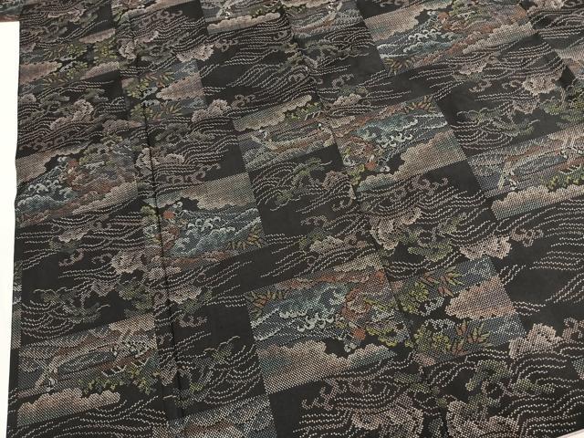 平和屋着物●本場大島紬　9マルキ　色紙風景立波文　黒地　正絹　逸品　AABL8520fy