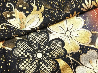 平和屋着物●豪華振袖　花蝶枝松文　金銀彩　正絹　逸品　AABL8526fy
