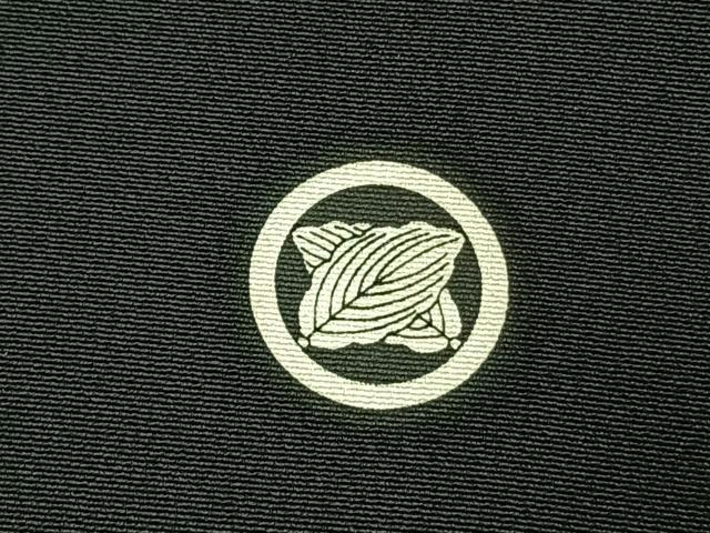 平和屋着物●豪華黒留袖　作家物　御所車花文　暈し染め　金銀彩　正絹　逸品　AABL8549fy