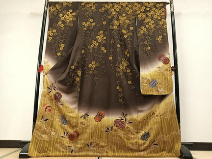 平和屋着物●豪華振袖　駒刺繍　鞠舞花文　暈し染め　金彩　正絹　逸品　AABL8565fy