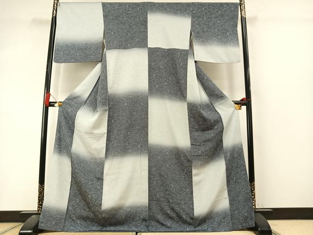 平和屋着物●上質な小紋　市松唐草文　暈し染め　正絹　逸品　AABL8608fy
