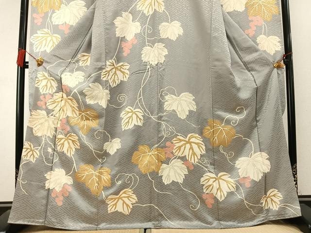 平和屋着物●豪華振袖　駒刺繍　葡萄蔦の葉文　金彩　正絹　逸品　AABL8614fy