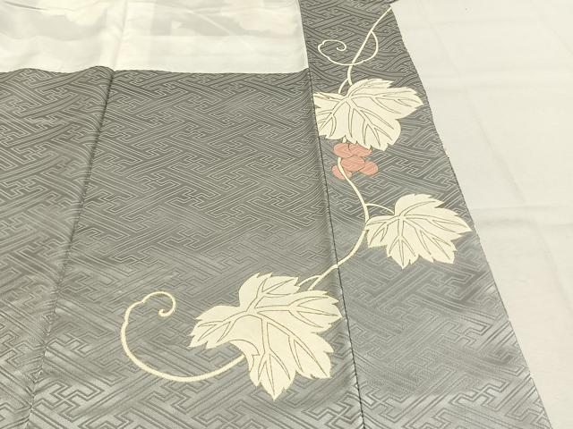 平和屋着物●豪華振袖　駒刺繍　葡萄蔦の葉文　金彩　正絹　逸品　AABL8614fy