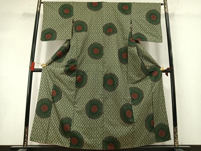 平和屋着物●本場大島紬　割り込み絣　吉祥花文　正絹　逸品　AABL8621fy