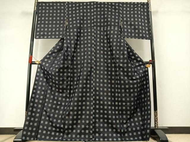 平和屋着物●本場村山大島紬　7マルキ　色紙丸文　ロング丈　正絹　逸品　AABL8631fy