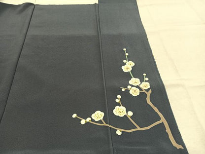 平和屋着物●十日町友禅作家　阿部佳雪 　色留袖　枝梅松文　暈し染め　正絹　逸品　未使用　AABL8698fy
