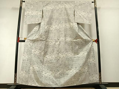 平和屋着物●本場大島紬　白大島　9マルキ　花唐草文　鈴乃屋扱い　正絹　逸品　AABL8710fy
