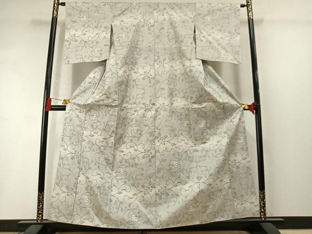 平和屋着物●本場大島紬　白大島　9マルキ　花唐草文　鈴乃屋扱い　正絹　逸品　AABL8710fy