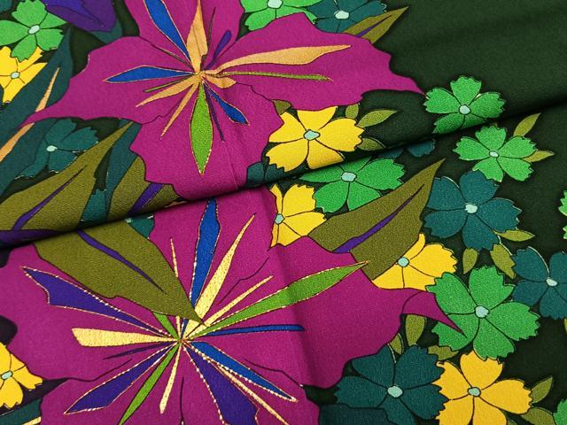 平和屋着物●豪華振袖　駒刺繍　草花文　金彩　正絹　逸品　AABL8720fy