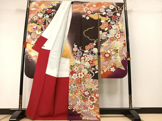平和屋着物●豪華振袖　駒刺繍　草花文　暈し染め　金彩　銀通し地　正絹　逸品　AABL8725fy