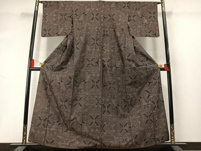 平和屋着物●本場大島紬　9マルキ　色紙重ね文　正絹　逸品　AABL8739fy