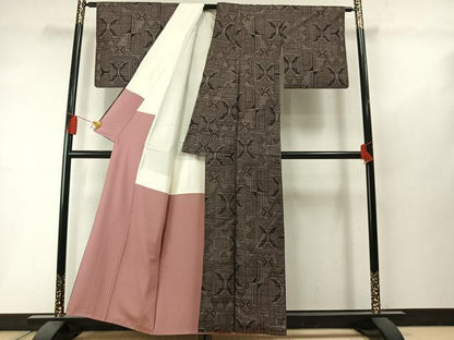 平和屋着物●本場大島紬　9マルキ　色紙重ね文　正絹　逸品　AABL8739fy