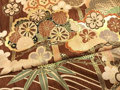 平和屋着物●豪華振袖　駒刺繍　松竹梅　暈し染め　金彩　正絹　逸品　AABL8746fy