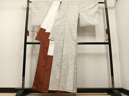 平和屋着物●本場大島紬　白大島　9マルキ　草花文　正絹　逸品　AABL8781ph