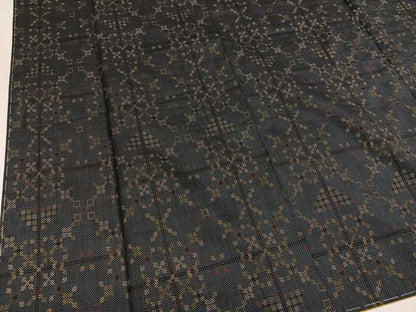 平和屋着物●本場大島紬　古代染色純泥染　7マルキ　幾何学文様　田畑情玄作　田畑絹織物謹製　証紙付き　正絹　逸品　未使用　AABL8808ph