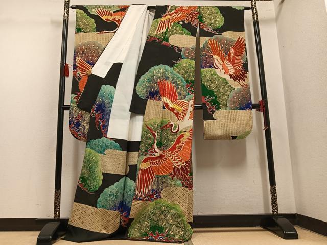 平和屋本店●アンティーク　大正ロマン　振袖　駒刺繍　群れ鶴松文　黒地　金銀彩　ロング丈　正絹　逸品　AABL8818ph