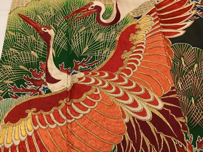 平和屋本店●アンティーク　大正ロマン　振袖　駒刺繍　群れ鶴松文　黒地　金銀彩　ロング丈　正絹　逸品　AABL8818ph