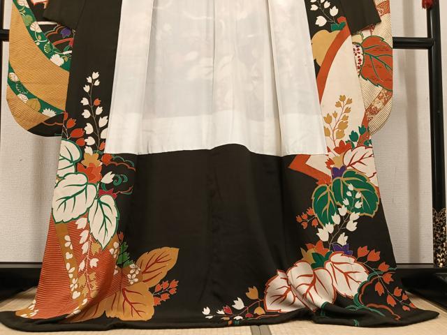 平和屋本店●アンティーク　大正ロマン　振袖　刺繍　草花文　黒地　金彩　ロング丈　正絹　逸品　AABL8821ph