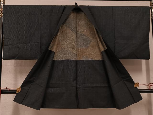 平和屋着物●男性　本場大島紬　アンサンブル　格子　正絹　逸品　AABL8831ph