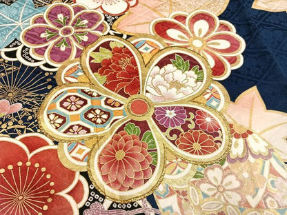 平和屋着物●豪華振袖　草花文　金彩　正絹　逸品　AABL8862ph