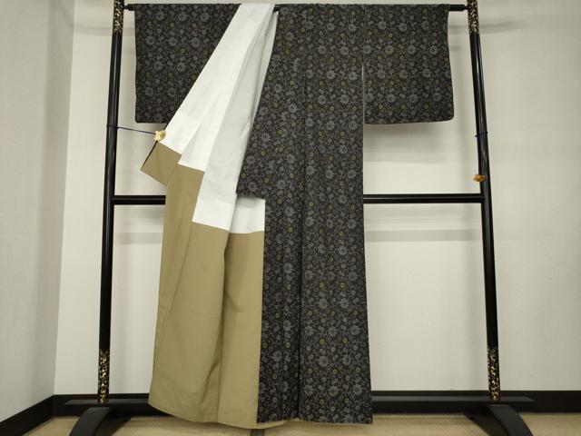平和屋着物●本場大島紬　花唐草文　黒地　正絹　逸品　AABL9300ck