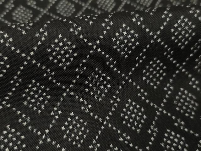 平和屋着物●本場大島紬　7マルキ　松皮菱文　黒地　正絹　逸品　AABL9323ck