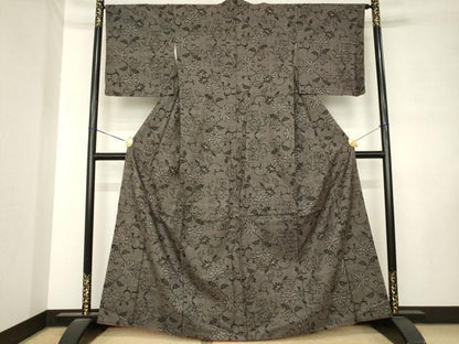 平和屋着物●本場大島紬　７マルキ　花唐草文　正絹　逸品　AABL9332ck