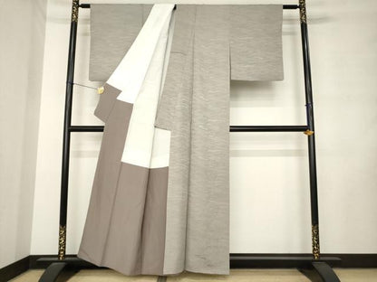 平和屋着物●上質な色無地　霞地紋　茶鼠色　正絹　逸品　AABL9335ck