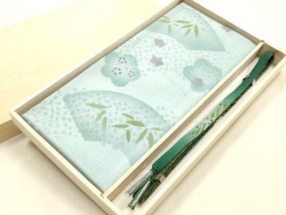 平和屋本店●和装小物　帯締め・帯揚げセット　高麗組 綾出し　地紙花文　金糸　金彩　暈し　正絹　逸品　未使用　AABL9434ay
