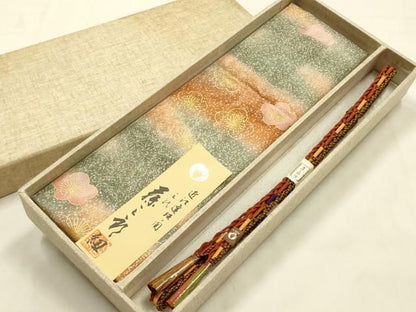 平和屋本店●和装小物　帯締め・帯揚げセット　藤三郎紐　平組　霞花文　金彩　暈し染め　正絹　逸品　未使用　AABL9539ay