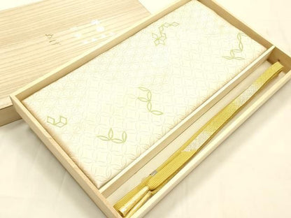 平和屋本店●和装小物　帯締め・帯揚げセット　高麗組　刺繍　七宝文　金糸　正絹　逸品　未使用　AABL9613ay
