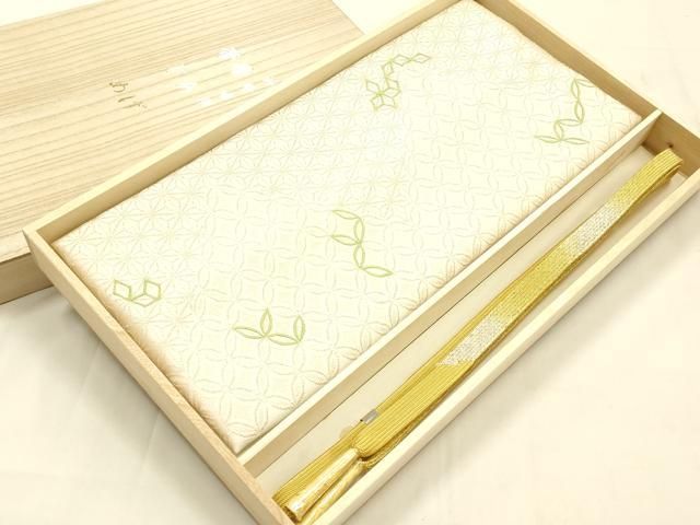 平和屋本店●和装小物　帯締め・帯揚げセット　高麗組　刺繍　七宝文　金糸　正絹　逸品　未使用　AABL9613ay