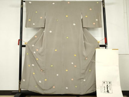 平和屋着物●銀座　志ま亀　訪問着　舞花文　金彩　たとう紙付き　正絹　逸品　AABM0140cs