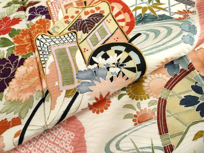 平和屋着物●創業460年・千總 振袖 絞り 駒刺繍 御所車飛鶴花文 金彩 正絹 逸品 AABM0150cs
