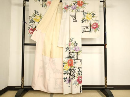 平和屋着物■訪問着　草花文　金彩　正絹　逸品　AABM0397ja