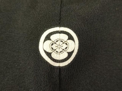 平和屋着物■豪華黒留袖　作家物　束ね熨斗花文　金銀彩　正絹　逸品　AABM0504ja