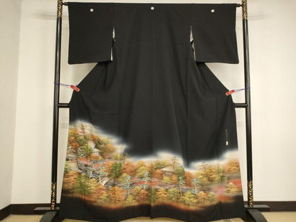 平和屋着物■豪華黒留袖　作家物　手描き　風景文　暈し染め　金彩　正絹　逸品　AABM0505ja