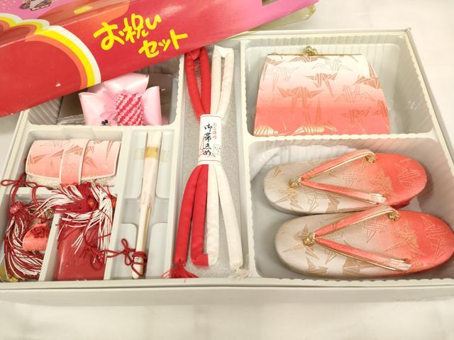 平和屋本店[]七五三　女の子　和装小物セット　折り鶴　暈し染め　金糸　箱付き　逸品　未使用　AABM0517ja