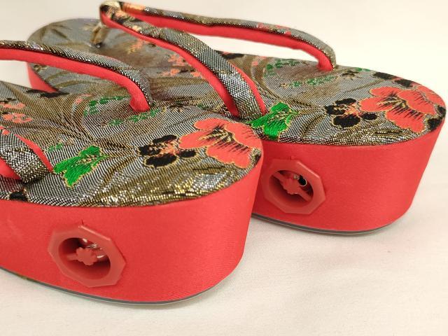 平和屋本店[]七五三　女の子　和装小物セット　草花文　金銀糸　箱付き　逸品　未使用　AABM0518ja