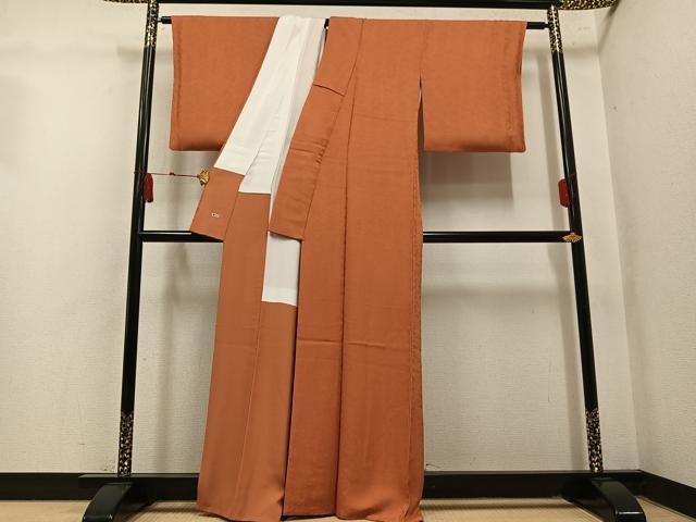 平和屋着物●上質な色無地　赤朽葉色　三越扱い　正絹　逸品　AABM0661ph