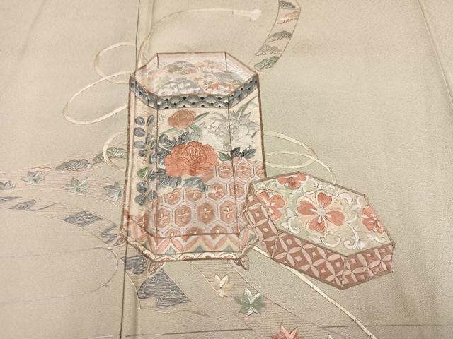 平和屋着物●訪問着　駒刺繍　貝桶草花文　正絹　逸品　AABM0666ph
