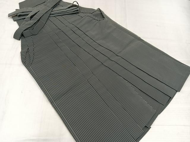 平和屋着物●男性　馬乗り袴　縞　正絹　逸品　AABM0704ph